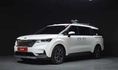 Kia Canival · 2021 год