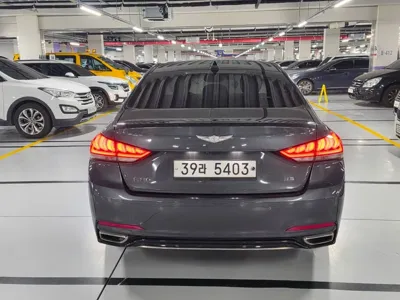 Genesis G80 2018, 122317 км, за 7100.98 USD