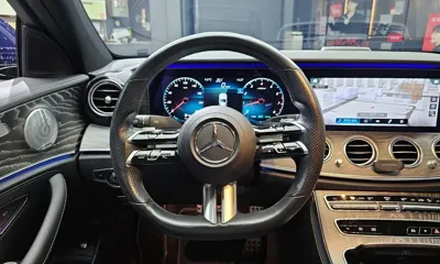 Mercedes-Benz E-Class 2021, 54865 км, за 22450.31 USD - фото 13