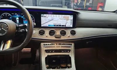 Mercedes-Benz E-Class 2021, 54865 км, за 22450.31 USD - фото 19