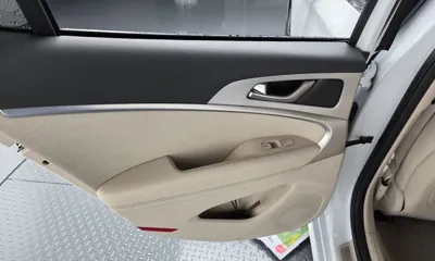 Genesis G70 2023, 35867 км, за 23337.44 USD - фото 25