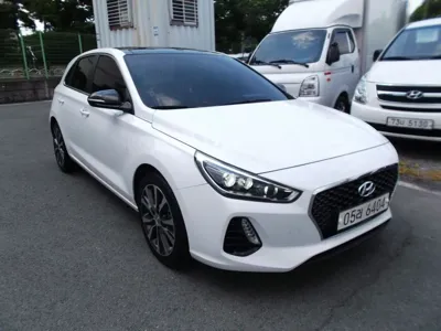 Hyundai i30 2018, 37197 км, за 9058.68 USD
