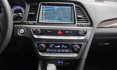 Hyundai Sonata 2019, 103910 км, за 7636.07 USD - фото 20