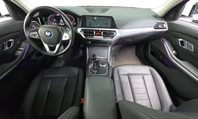 BMW 3-Series 2021, 80309 км, за 17716.95 USD - фото 7