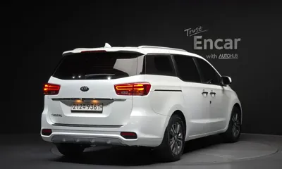 Kia Canival 2019, 169490 км, за 6492.33 USD