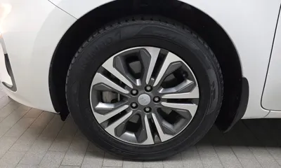 Kia Canival 2019, 169490 км, за 6492.33 USD