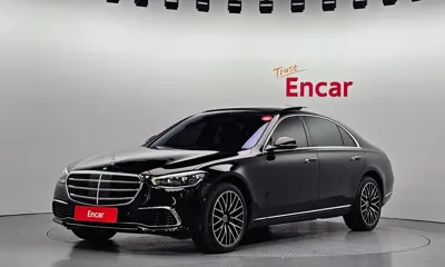 Mercedes-Benz S-Class · 2022 год