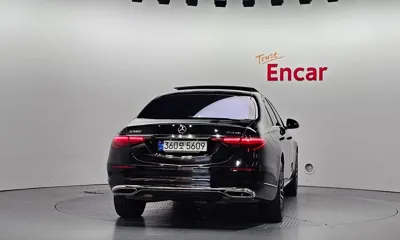 Mercedes-Benz S-Class 2022, 52132 км, за 72018.49 USD