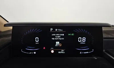 Hyundai Staria 2022, 88396 км, за 18566.79 USD - фото 8