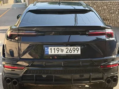 Lamborghini Urus 2023, 16000 км, за 226467.12 USD