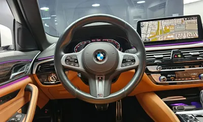 BMW 5-Series 2022, 36296 км, за 26622.49 USD - фото 13