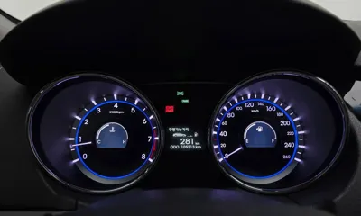 Hyundai Sonata 2013, 105213 км, за 4558.97 USD - фото 8
