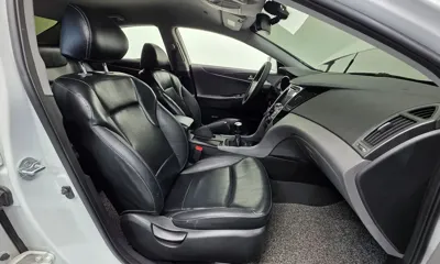 Hyundai Sonata 2013, 105213 км, за 4558.97 USD - фото 10