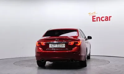 Infiniti Q50 2015, 85575 км, за 5219.69 USD