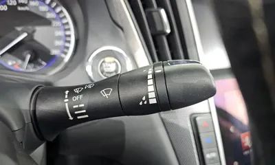 Infiniti Q50 2015, 85575 км, за 5219.69 USD - фото 17