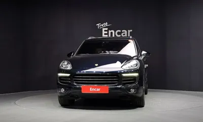 Porsche Cayenne 2015, 120754 км, за 15406.61 USD
