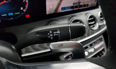 Mercedes-Benz E-Class 2023, 11093 км, за 46887.38 USD - фото 9
