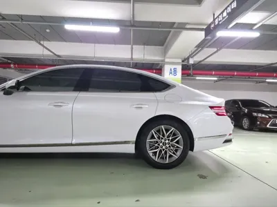 Genesis G80 2026, 6500 км, за 30414.84 USD