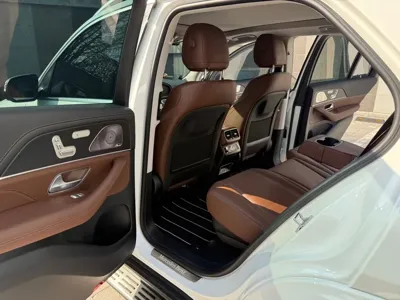 Mercedes-Benz GLE-Class 2025, 5200 км, за 69581.2 USD