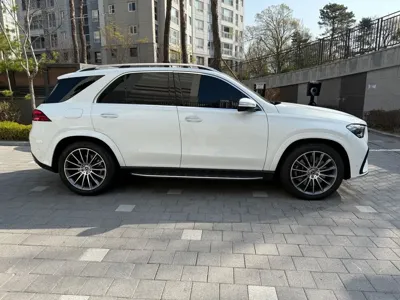 Mercedes-Benz GLE-Class 2025, 5200 км, за 69581.2 USD - фото 20