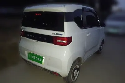 Wuling Hongguang MINIEV 2022, 26700 км, за 4411 USD