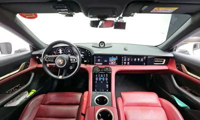 Porsche Taycan 2023, 57502 км, за 71550.48 USD - фото 7