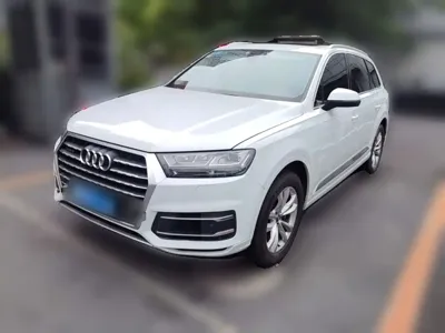 Audi Q7 · 2019 год