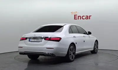 Mercedes-Benz E-Class 2021, 110386 км, за 18442.64 USD