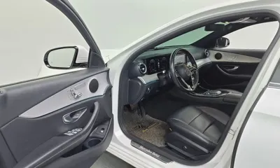 Mercedes-Benz E-Class 2021, 110386 км, за 18442.64 USD - фото 10