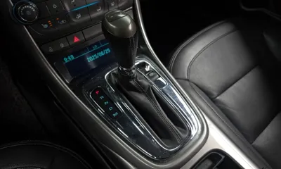 ChevroletGMDaewoo Malibu 2015, 146155 км, за 3218.6 USD - фото 9