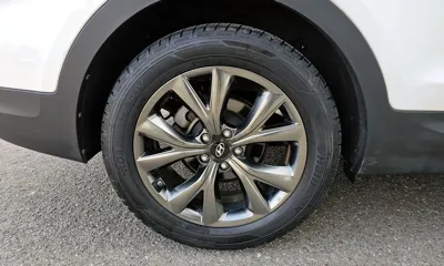 Hyundai Santafe 2017, 125311 км, за 9580.44 USD