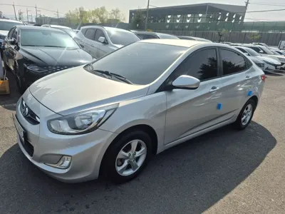 Hyundai Accent 2015, 124035 км, за 2560.06 USD