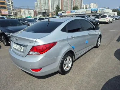 Hyundai Accent 2015, 124035 км, за 2560.06 USD - фото 6