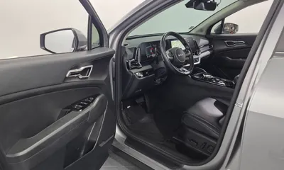 Kia Sportage 2023, 51236 км, за 16807.83 USD - фото 10