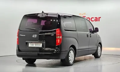 Hyundai Starex 2016, 79666 км, за 7553.86 USD