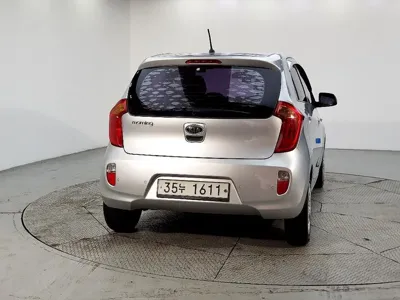 Kia Morning 2012, 118322 км, за 1758.16 USD