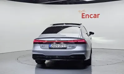 Audi A7 2022, 45367 км, за 37424.37 USD