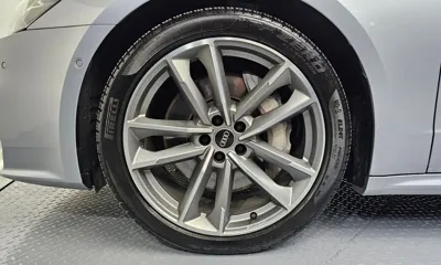 Audi A7 2022, 45367 км, за 37424.37 USD