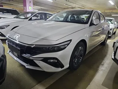 Hyundai Avante · 2026 год