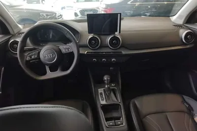 Audi Q2L 2025, 100 км, за 22363 USD - фото 12