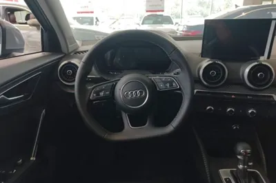 Audi Q2L 2025, 100 км, за 22363 USD - фото 13
