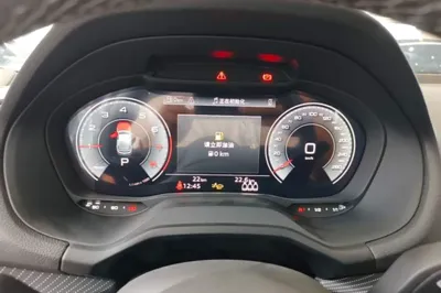 Audi Q2L 2025, 100 км, за 22363 USD - фото 14
