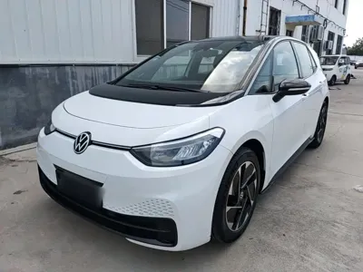 Volkswagen ID.3 2024, 122600 км, за 11065.12 USD