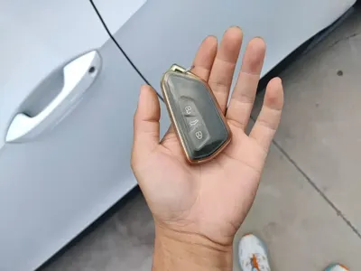 Volkswagen ID.3 2024, 122600 км, за 11065.12 USD - фото 20