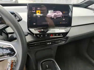 Volkswagen ID.3 2024, 122600 км, за 11065.12 USD - фото 24