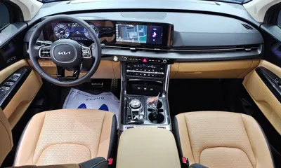 Kia Canival 2023, 23131 км, за 19869.72 USD - фото 7