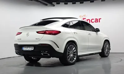 Mercedes-Benz GLE-Class 2025, 8890 км, за 130227.21 USD