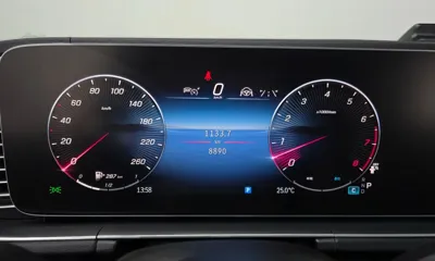 Mercedes-Benz GLE-Class 2025, 8890 км, за 130227.21 USD - фото 8
