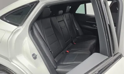 Mercedes-Benz GLE-Class 2025, 8890 км, за 130227.21 USD - фото 11
