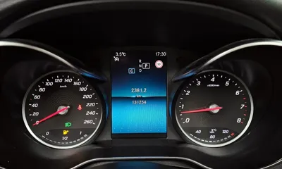 Mercedes-Benz C-Class 2019, 131254 км, за 15764.58 USD - фото 8
